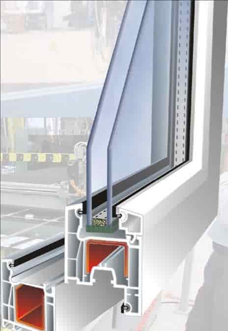 پنجره UPVC دوجداره با پروفیل عایق‌بندی شده